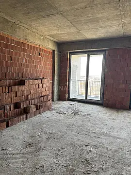 Satılır 1 otaqlı mənzil 71.5 m²