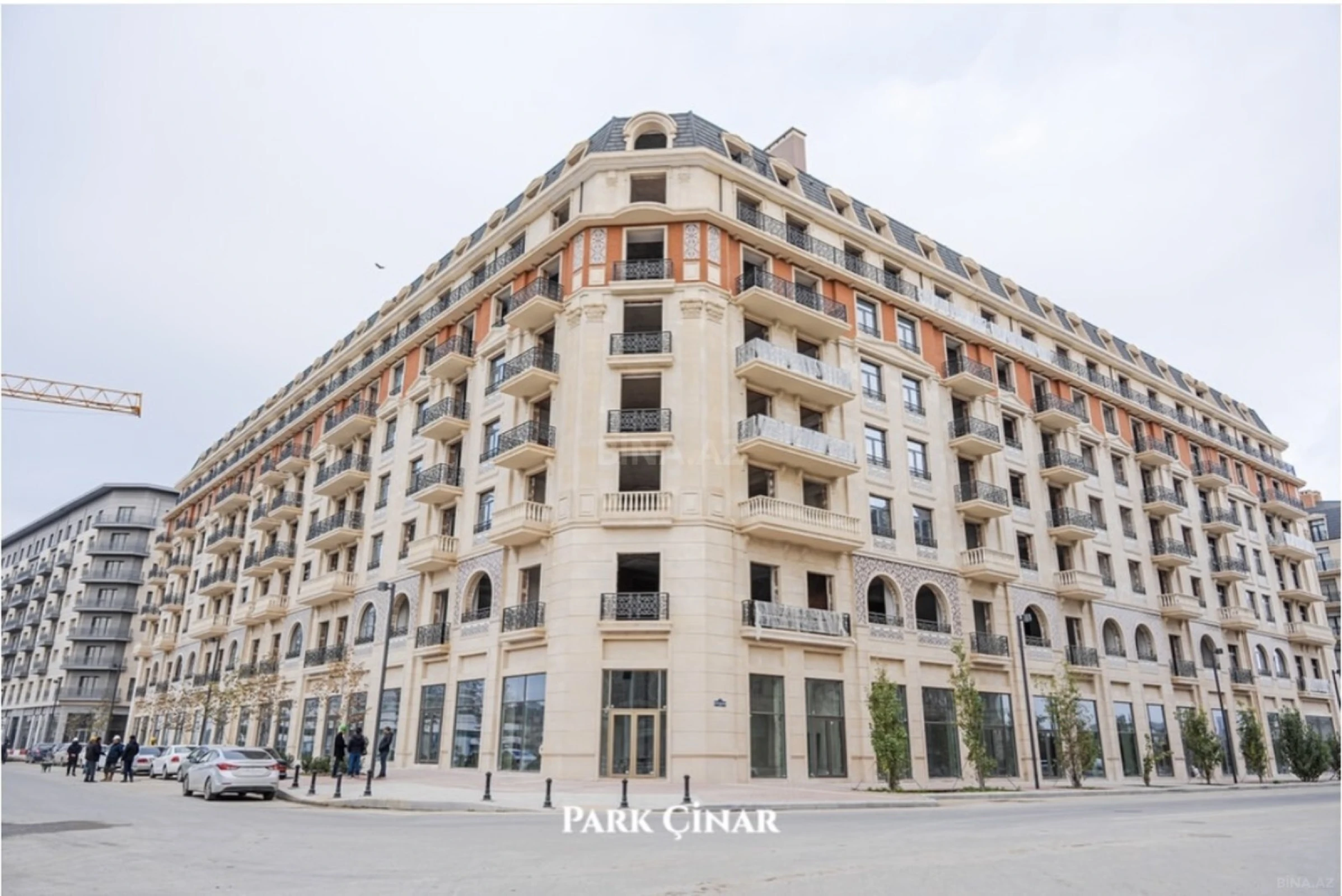 Satılır 3 otaqlı mənzil 128.3 m²