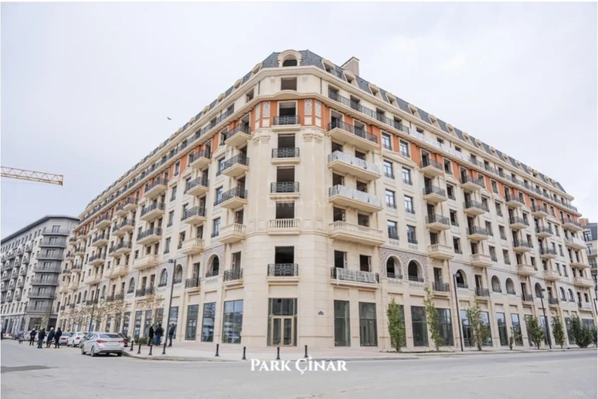 Satılır 3 otaqlı mənzil 128.3 m²