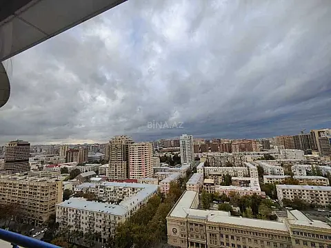 Kirayə verilir 4 otaqlı mənzil 200 m² — Bakı, Xətai m/s yanı 4 otaq 200.00 m²