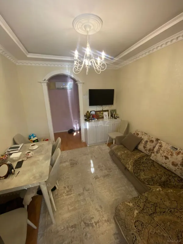 Satılır 2 otaqlı mənzil 45 m²