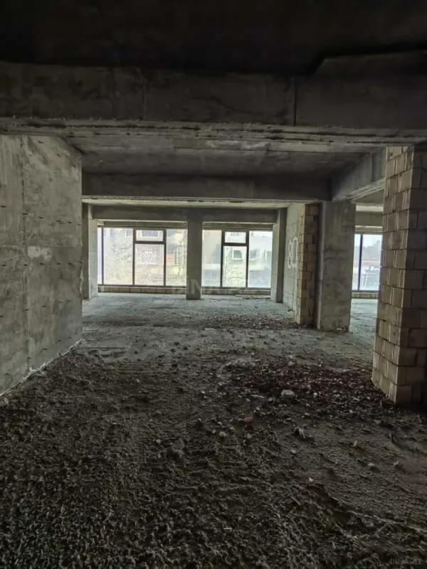 Kirayə verilir obyekt 388 m²