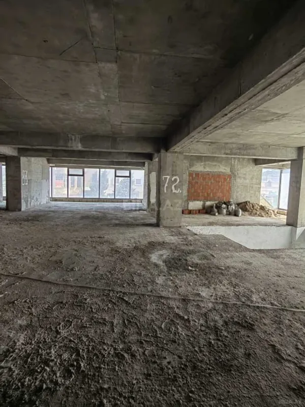 Kirayə verilir obyekt 388 m²