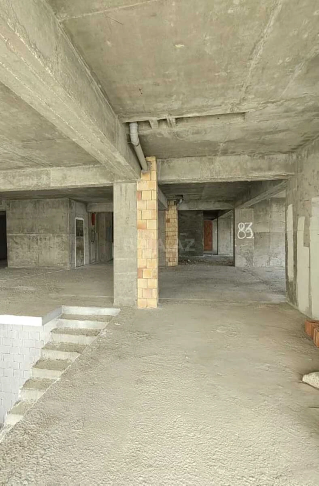 Kirayə verilir obyekt 388 m²