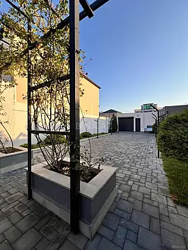 Kirayə verilir 5 otaqlı həyət evi 400 m²