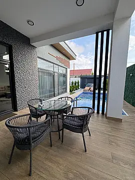 Kirayə verilir 4 otaqlı həyət evi 180 m²