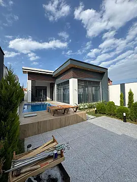 Kirayə verilir 4 otaqlı həyət evi 180 m²