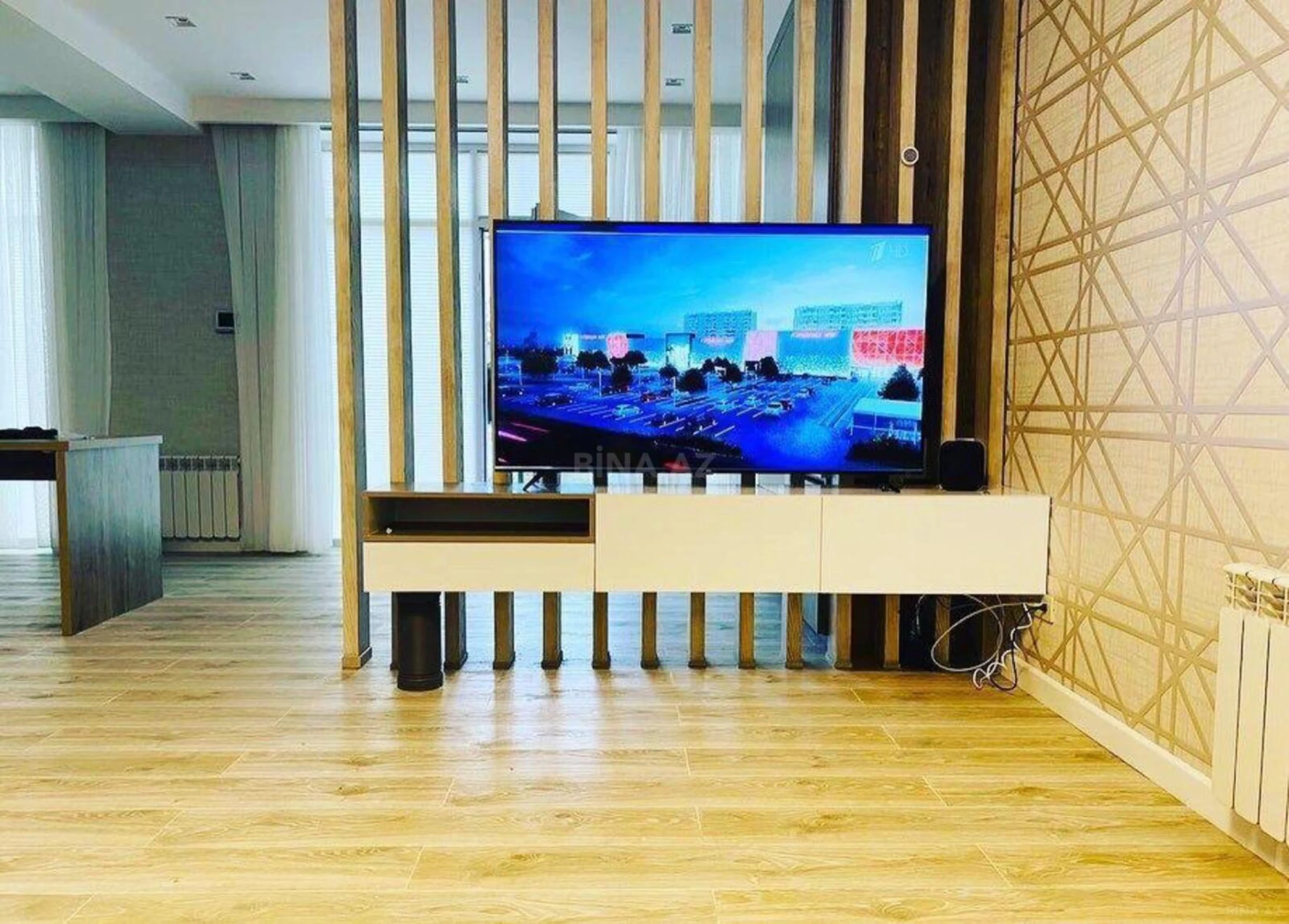 Kirayə verilir 4 otaqlı həyət evi 280 m²