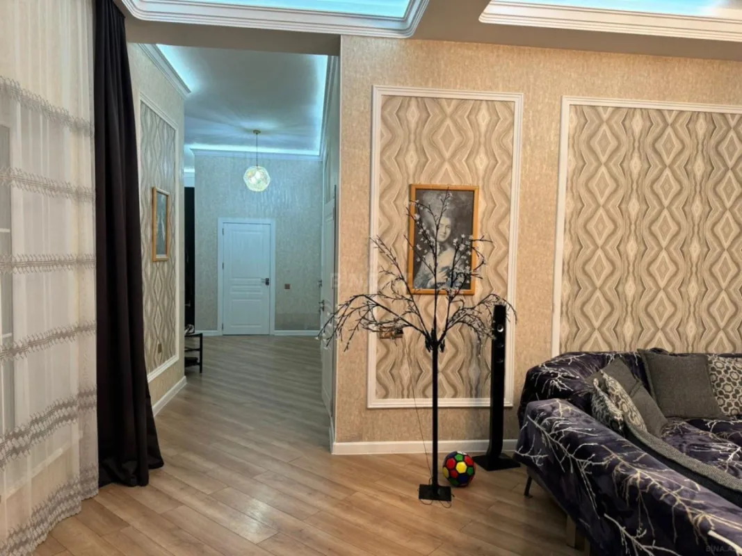 Kirayə verilir 5 otaqlı həyət evi 300 m²