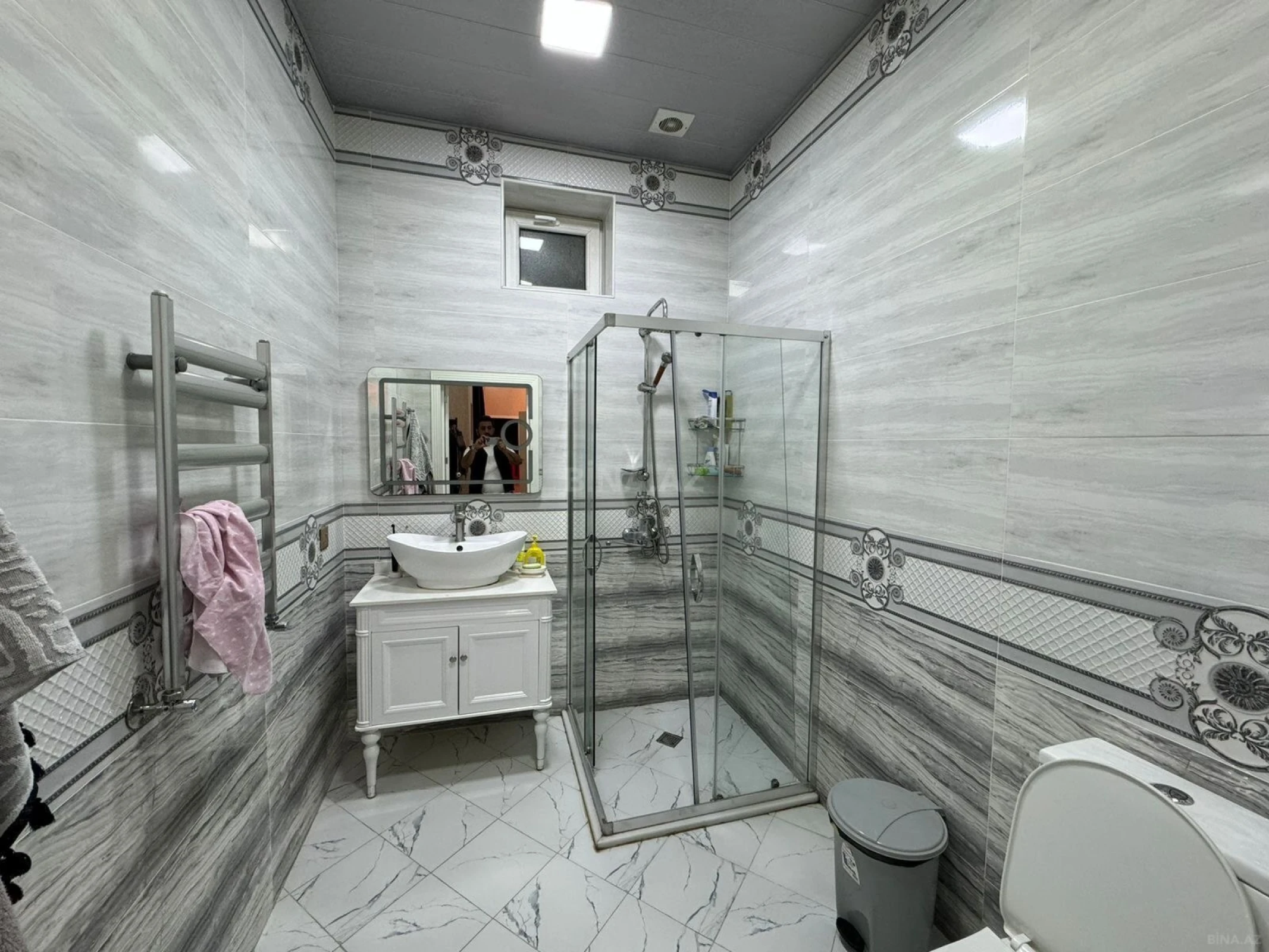 Kirayə verilir 5 otaqlı həyət evi 300 m²