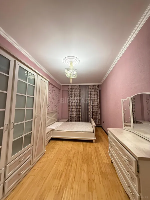 Satılır 3 otaqlı mənzil 85 m²