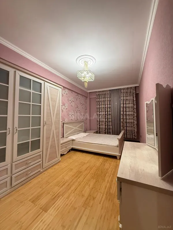 Satılır 3 otaqlı mənzil 85 m²
