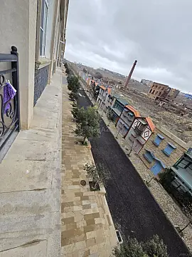 Satılır 2 otaqlı mənzil 71 m²