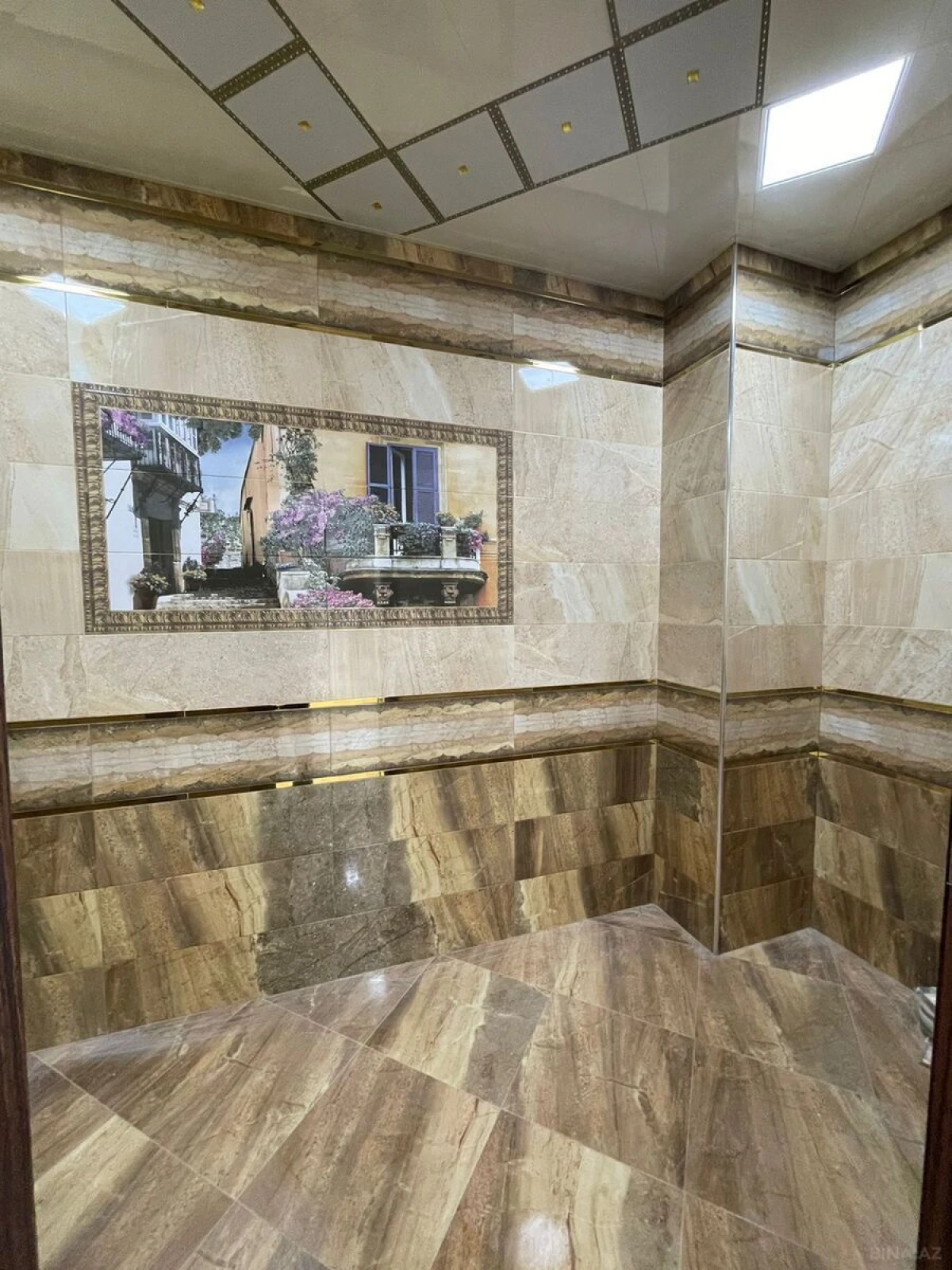 Kirayə verilir 4 otaqlı ofis 245 m²