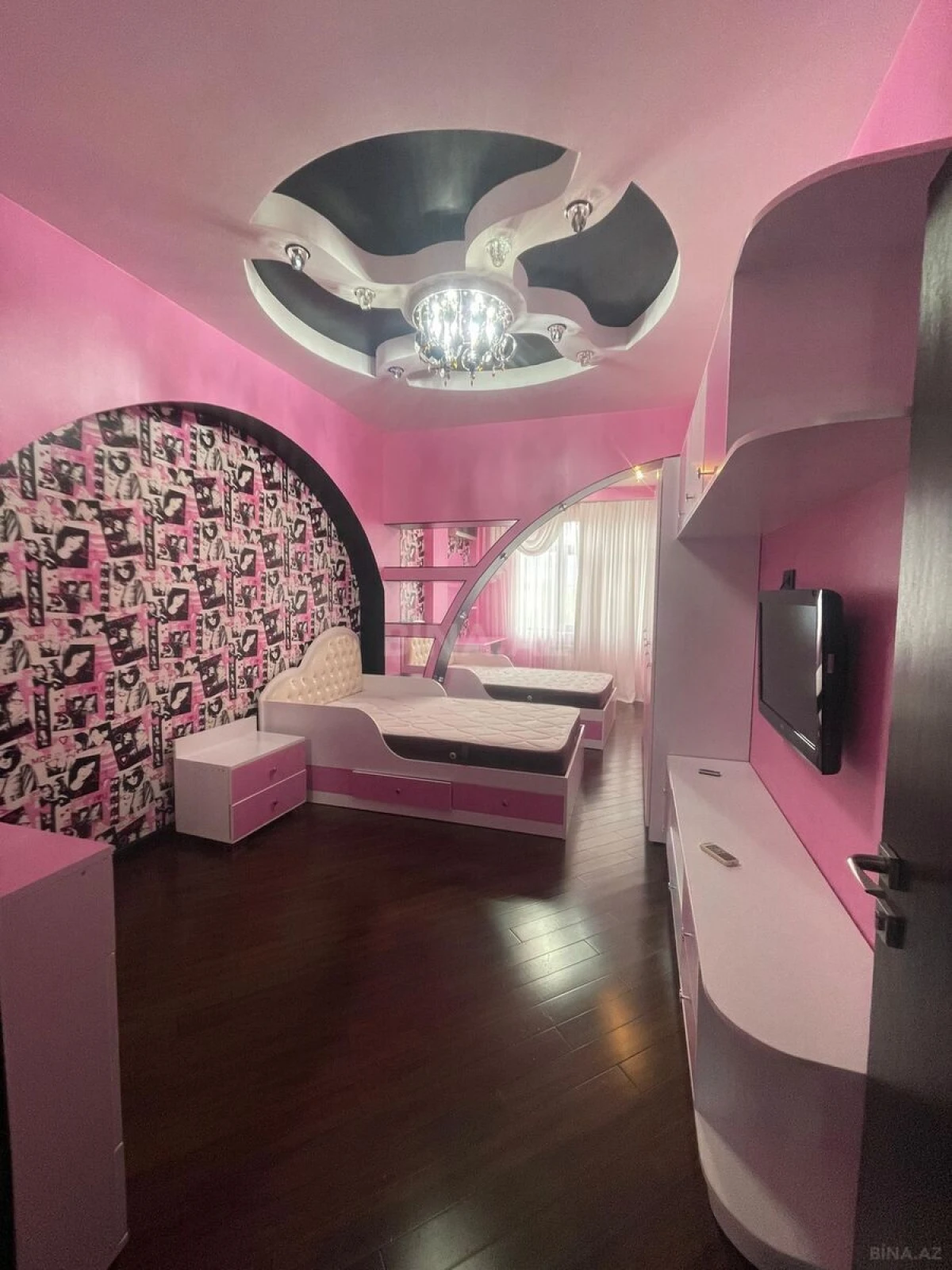 Satılır 3 otaqlı mənzil 170 m²