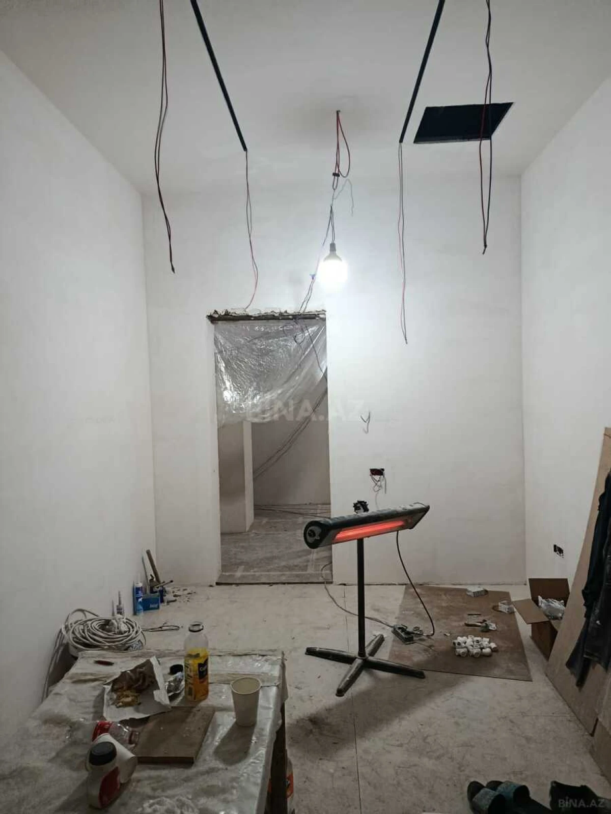 Kirayə verilir 5 otaqlı ofis 200 m²