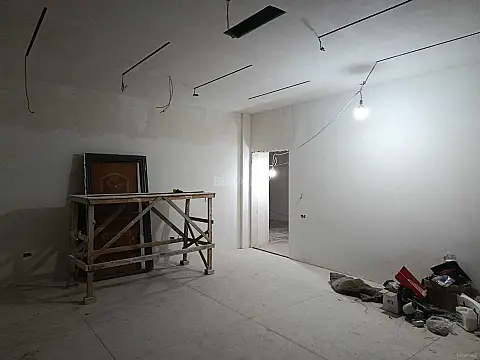 Kirayə verilir 5 otaqlı ofis 200 m²