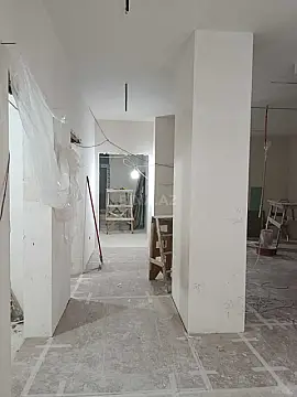 Kirayə verilir 5 otaqlı ofis 200 m²