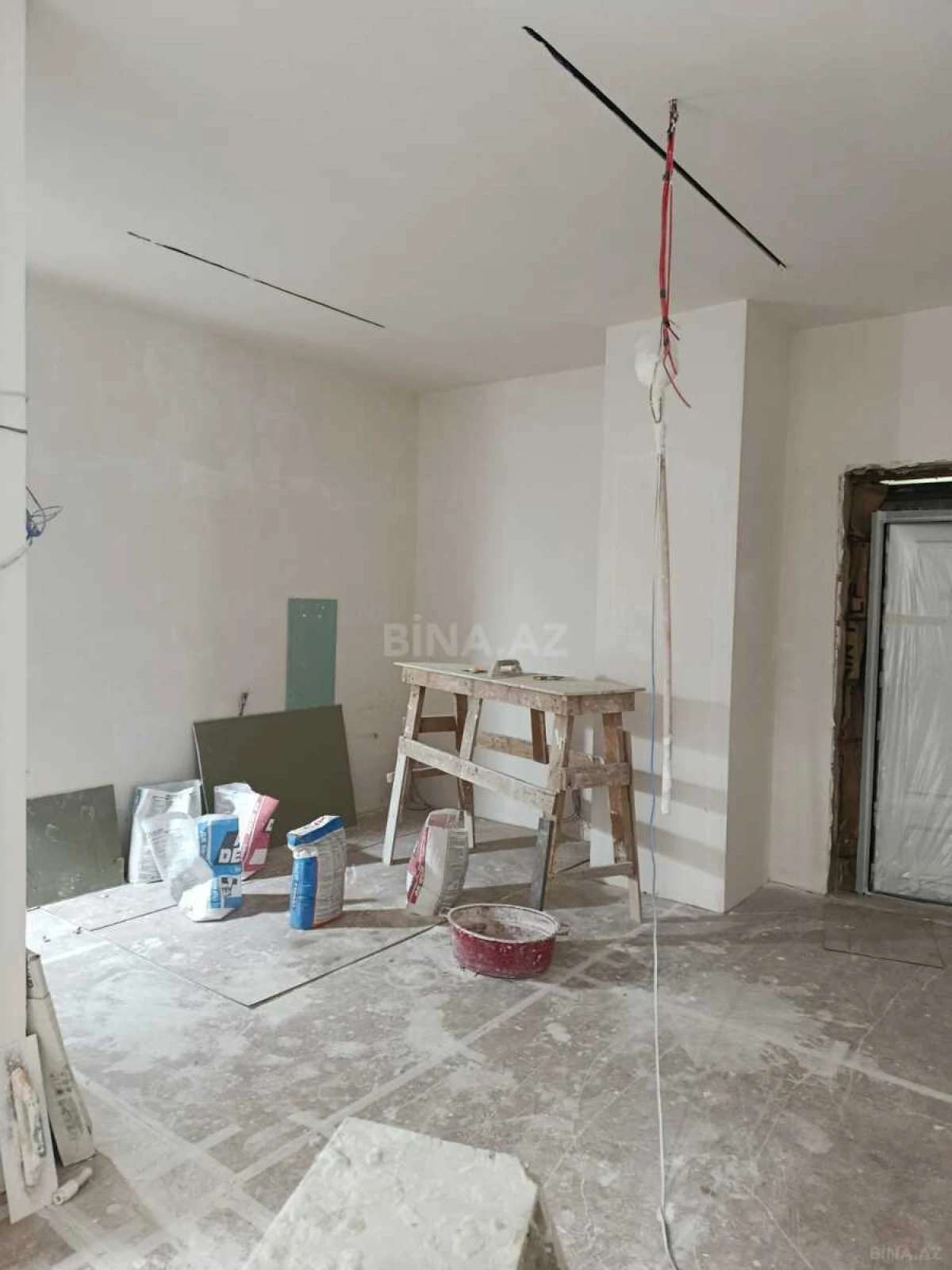 Kirayə verilir 5 otaqlı ofis 200 m²