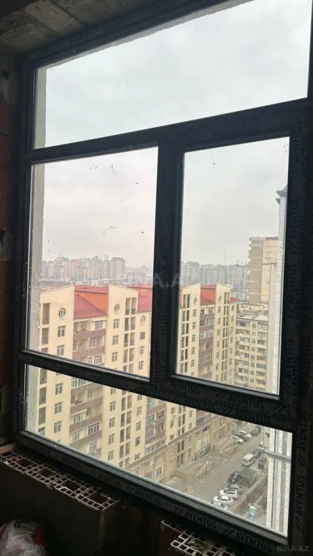 Satılır 2 otaqlı mənzil 85 m²