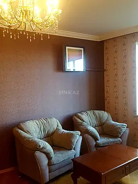 Kirayə verilir 2 otaqlı mənzil 92 m²
