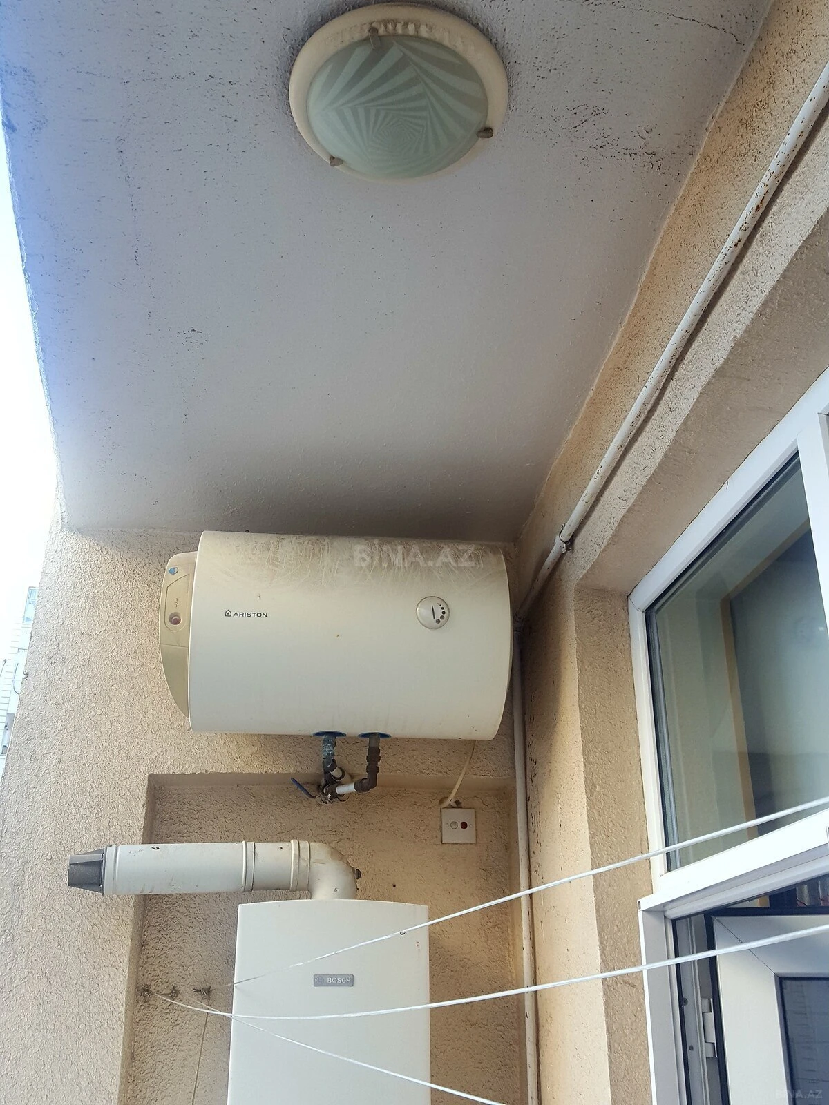 Kirayə verilir 2 otaqlı mənzil 92 m²