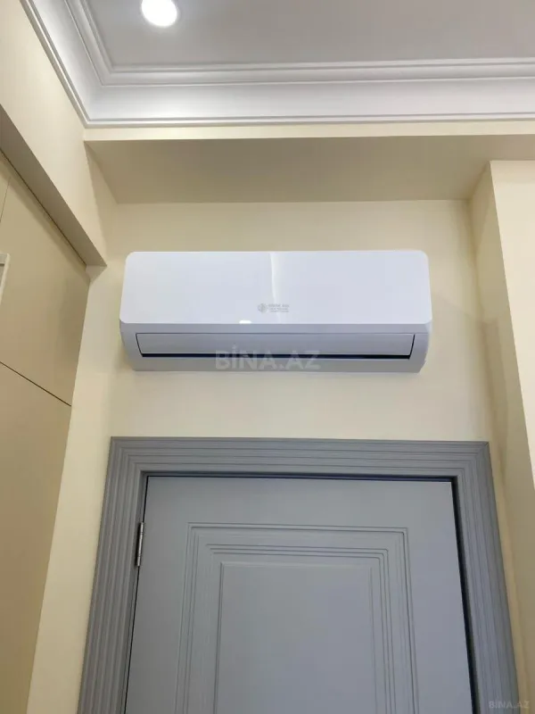 Kirayə verilir 3 otaqlı mənzil 127 m²