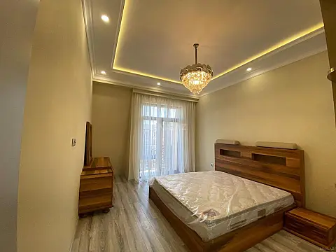 Kirayə verilir 3 otaqlı mənzil 127 m² — Bakı, Xətai 3 otaq 127.00 m²