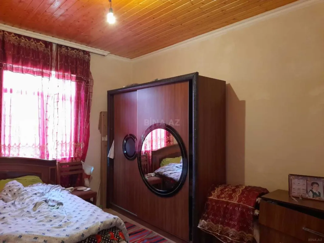 Satılır 3 otaqlı həyət evi 100 m²