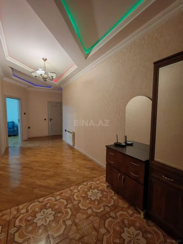 Kirayə verilir 3 otaqlı mənzil 100 m²