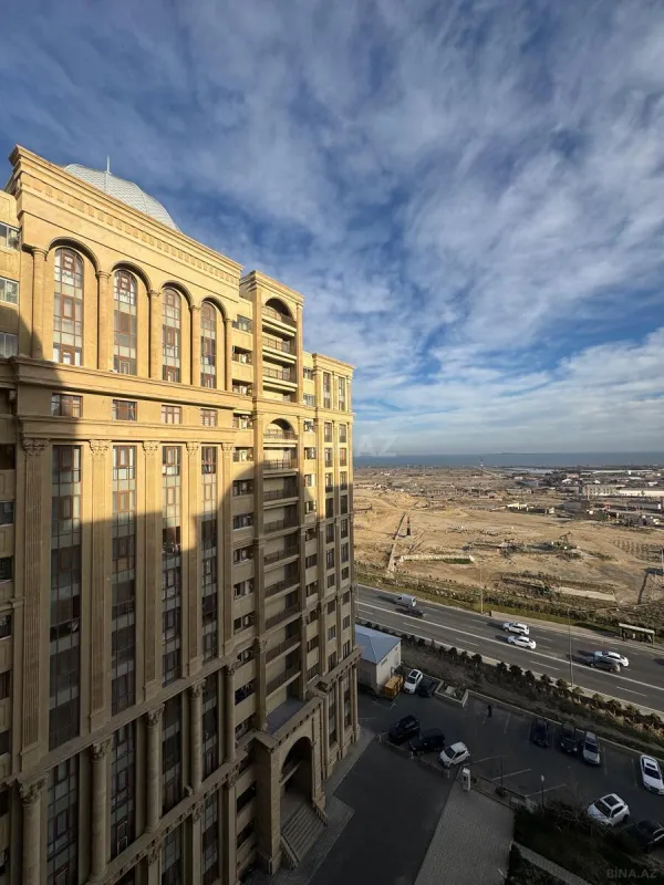 Satılır 2 otaqlı mənzil 80 m²