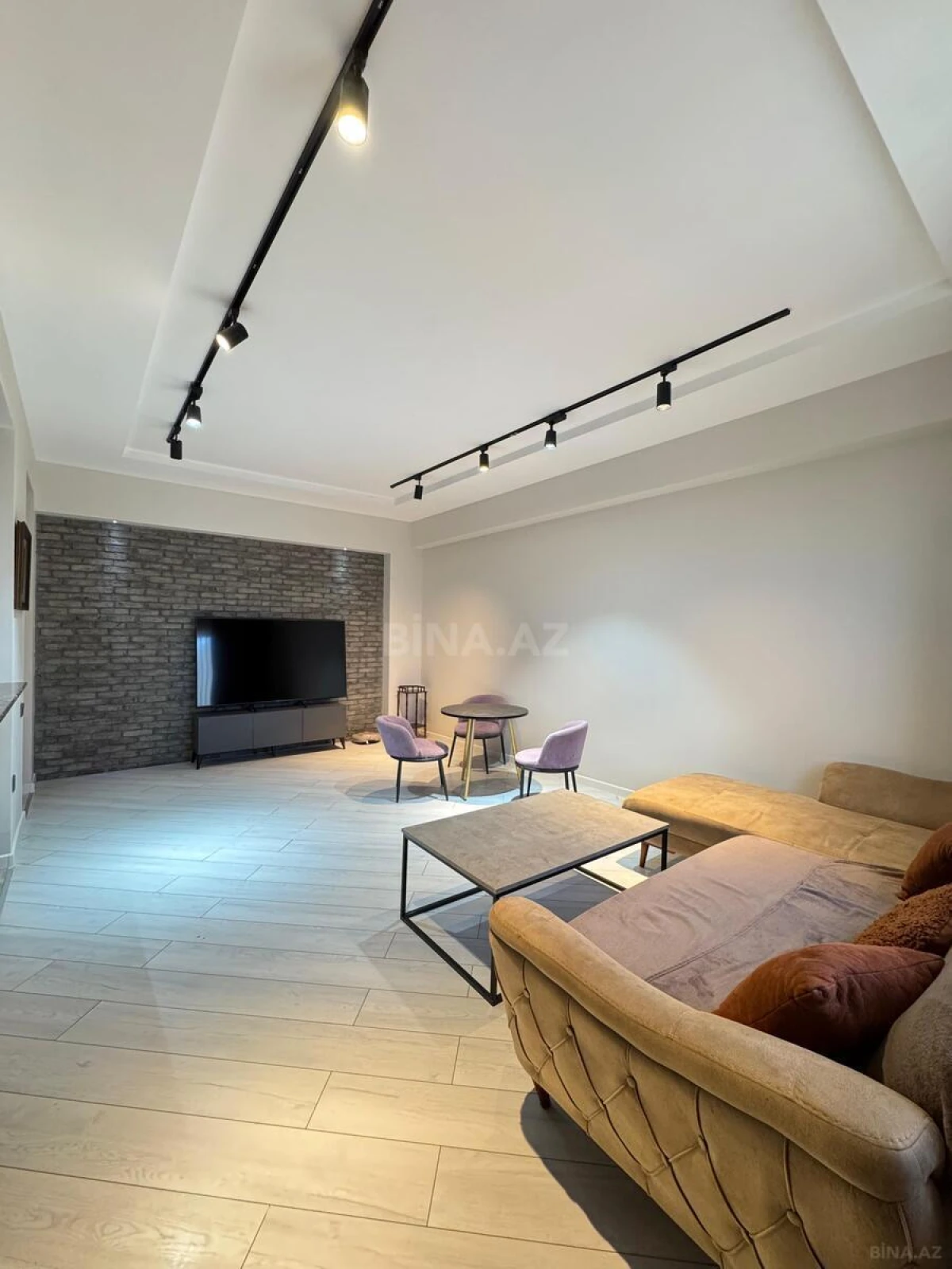 Satılır 2 otaqlı mənzil 80 m²