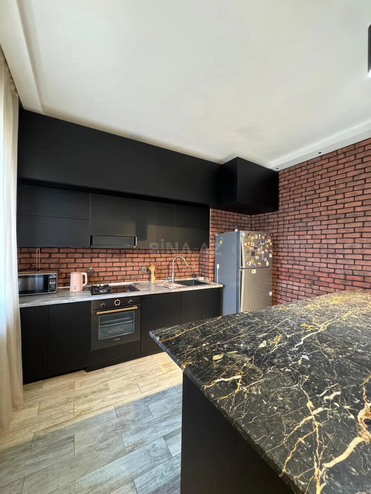 Satılır 2 otaqlı mənzil 80 m²