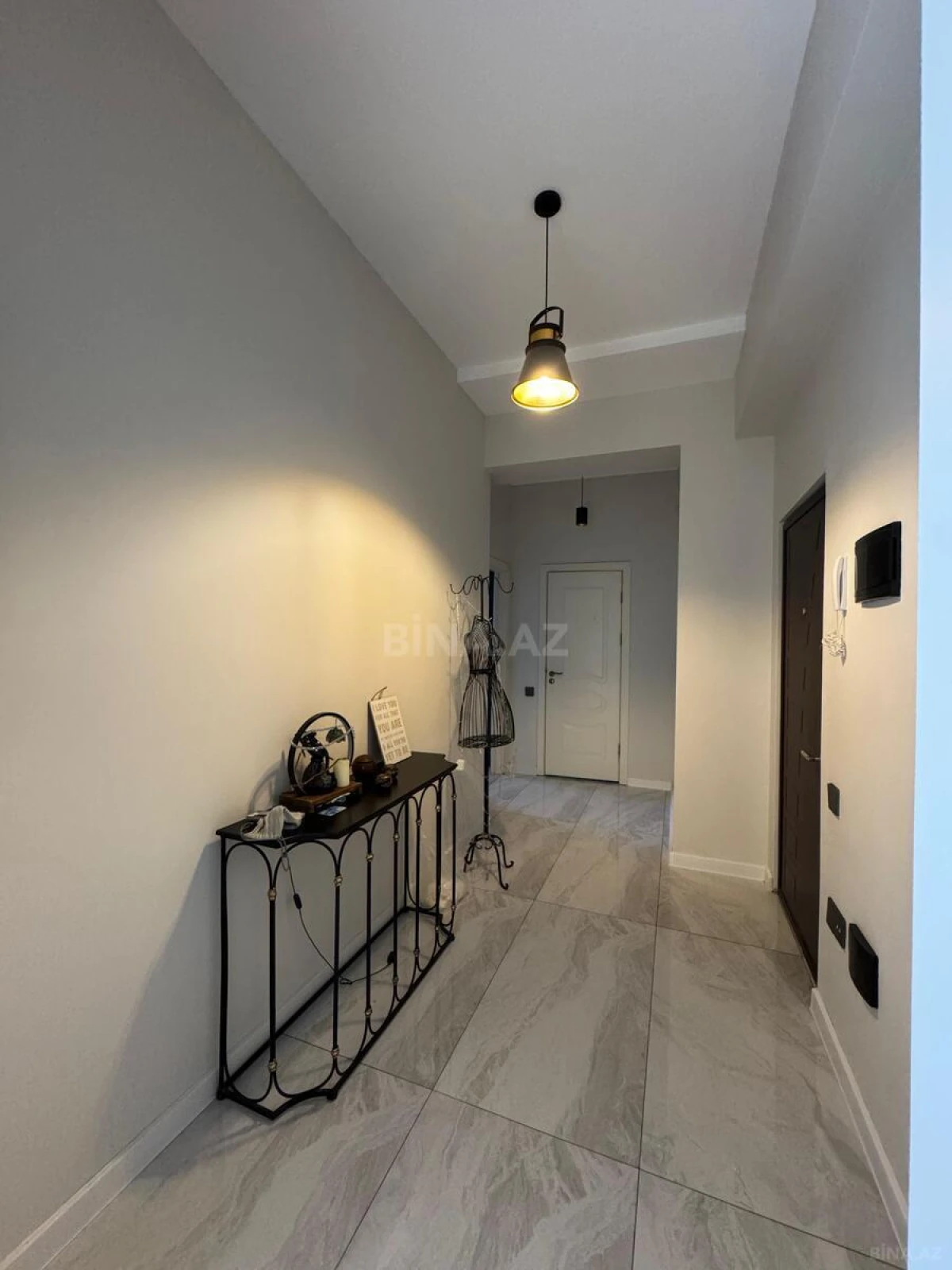 Satılır 2 otaqlı mənzil 80 m²
