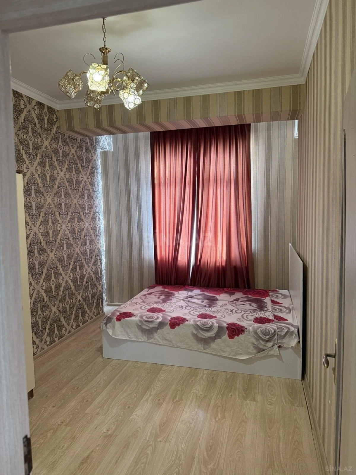 Kirayə verilir 2 otaqlı mənzil 50 m²