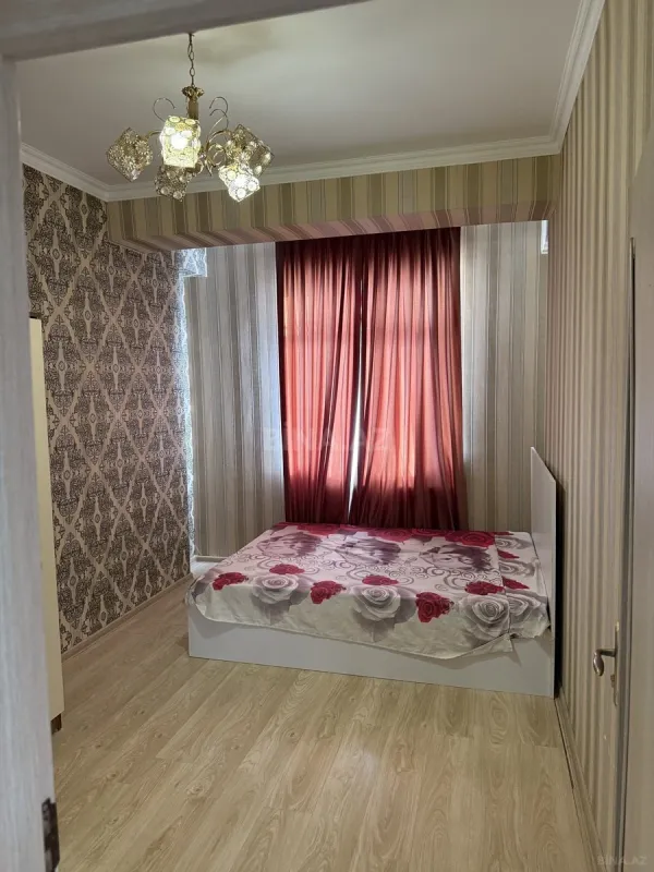 Kirayə verilir 2 otaqlı mənzil 50 m²