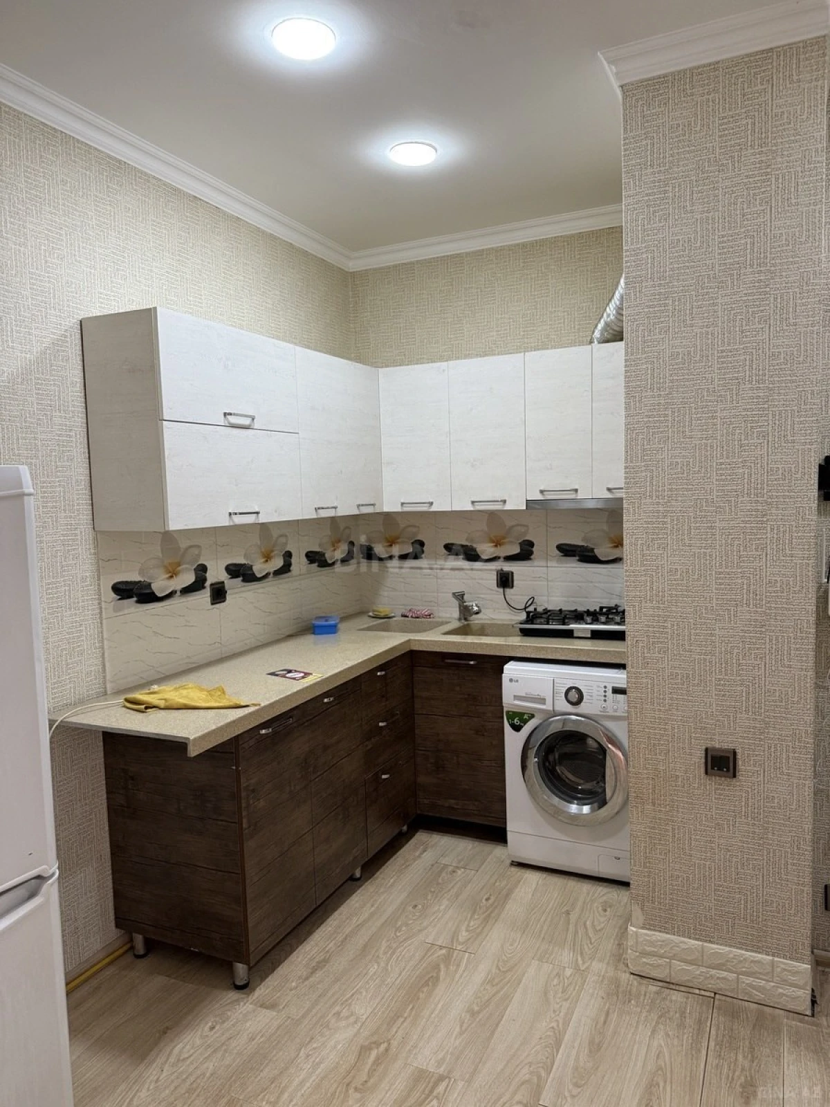 Kirayə verilir 2 otaqlı mənzil 50 m²