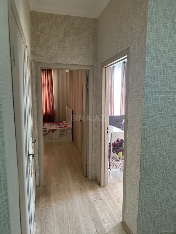 Kirayə verilir 2 otaqlı mənzil 50 m²