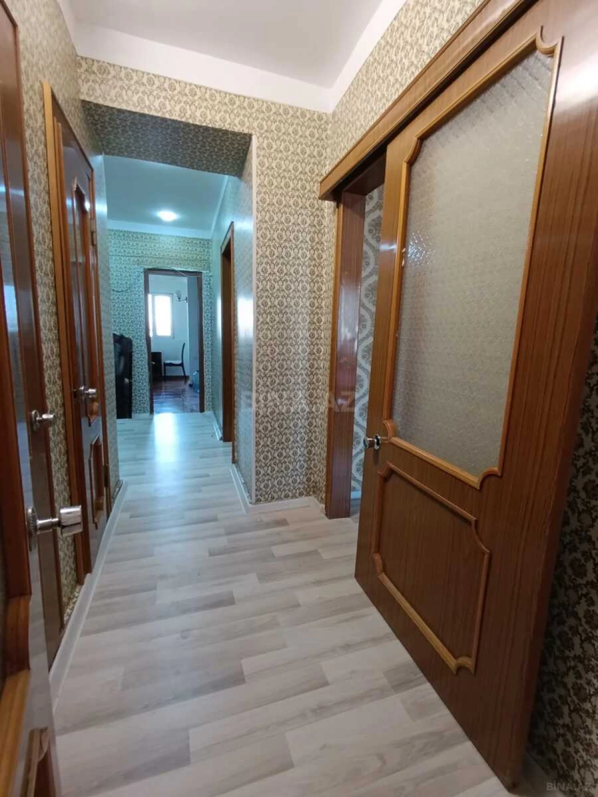 Kirayə verilir 3 otaqlı mənzil 90 m²