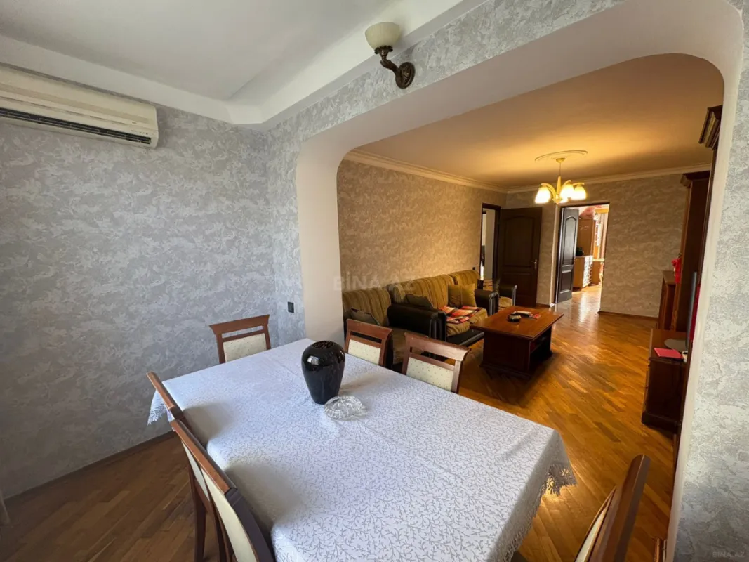 Satılır 3 otaqlı mənzil 86 m²