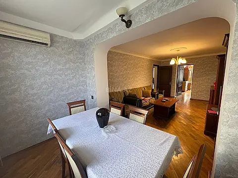 Satılır 3 otaqlı mənzil 86 m²