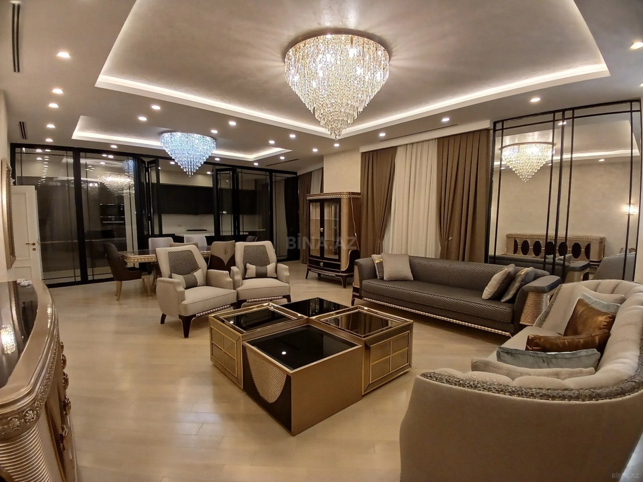 Satılır 3 otaqlı mənzil 168 m²