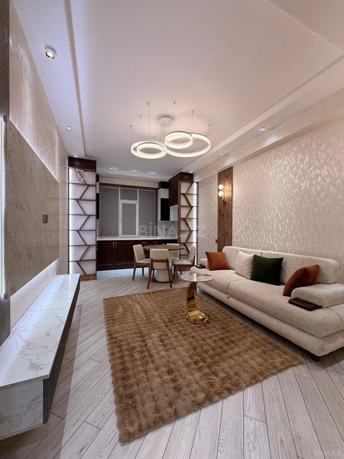 Satılır 2 otaqlı mənzil 55 m²
