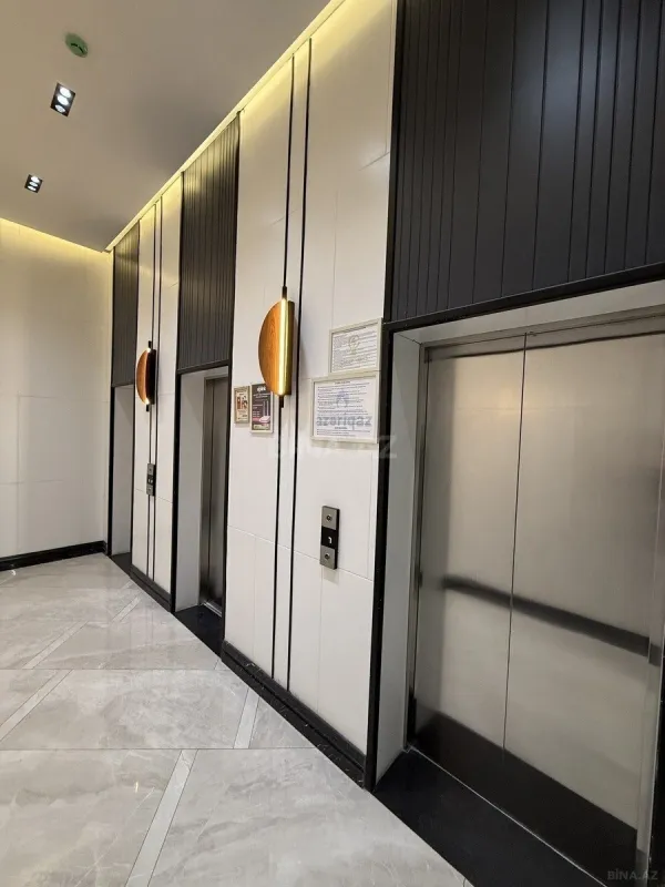 Satılır 3 otaqlı mənzil 101 m²