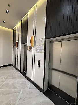 Satılır 3 otaqlı mənzil 101 m²