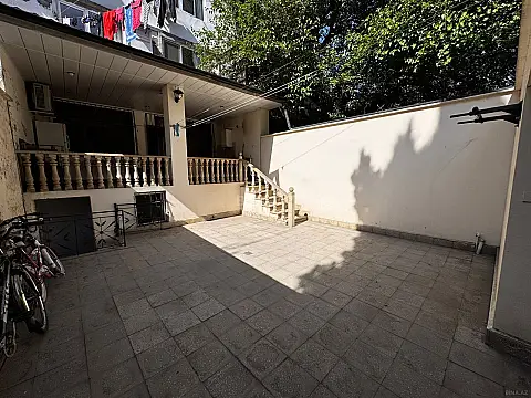 Satılır 3 otaqlı mənzil 85 m² — Bakı, Nizami 3 otaq 85.00 m²