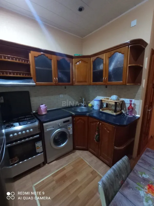 Kirayə verilir 2 otaqlı mənzil 60 m²