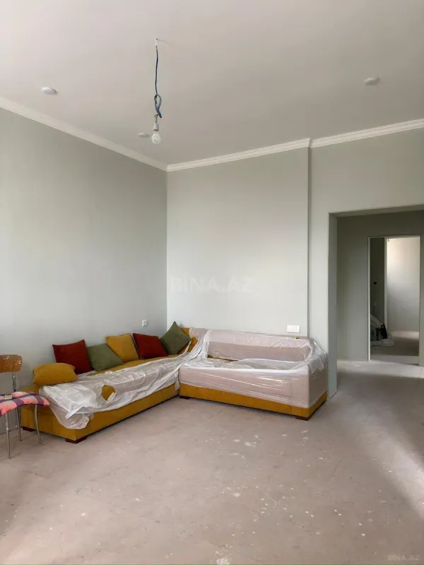 Satılır 3 otaqlı mənzil 90 m²