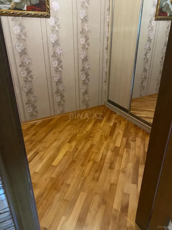 Satılır 2 otaqlı mənzil 75 m²