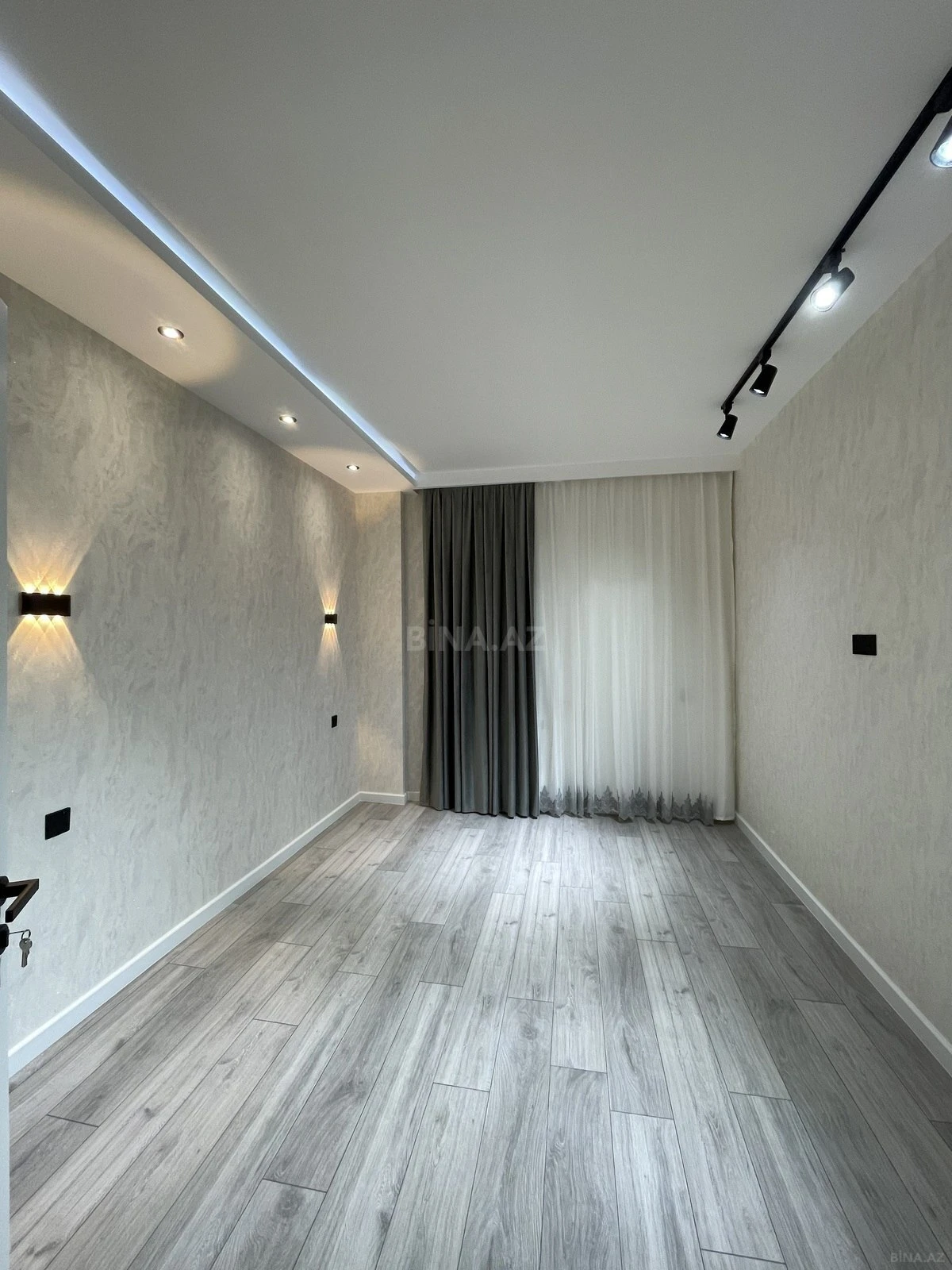 Satılır 3 otaqlı mənzil 65 m²
